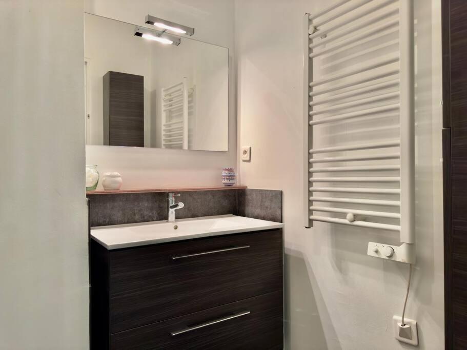 Maison Au Calme 2 Chambres Terrasse Clim Parking Gratuit Монпелие Екстериор снимка